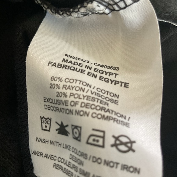 Nike Women’s Graphic Tee Black Floral Sneaker Sz L - Picture 5 of 6